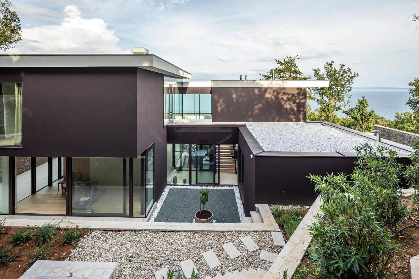 Villa Aura — Außenbereich